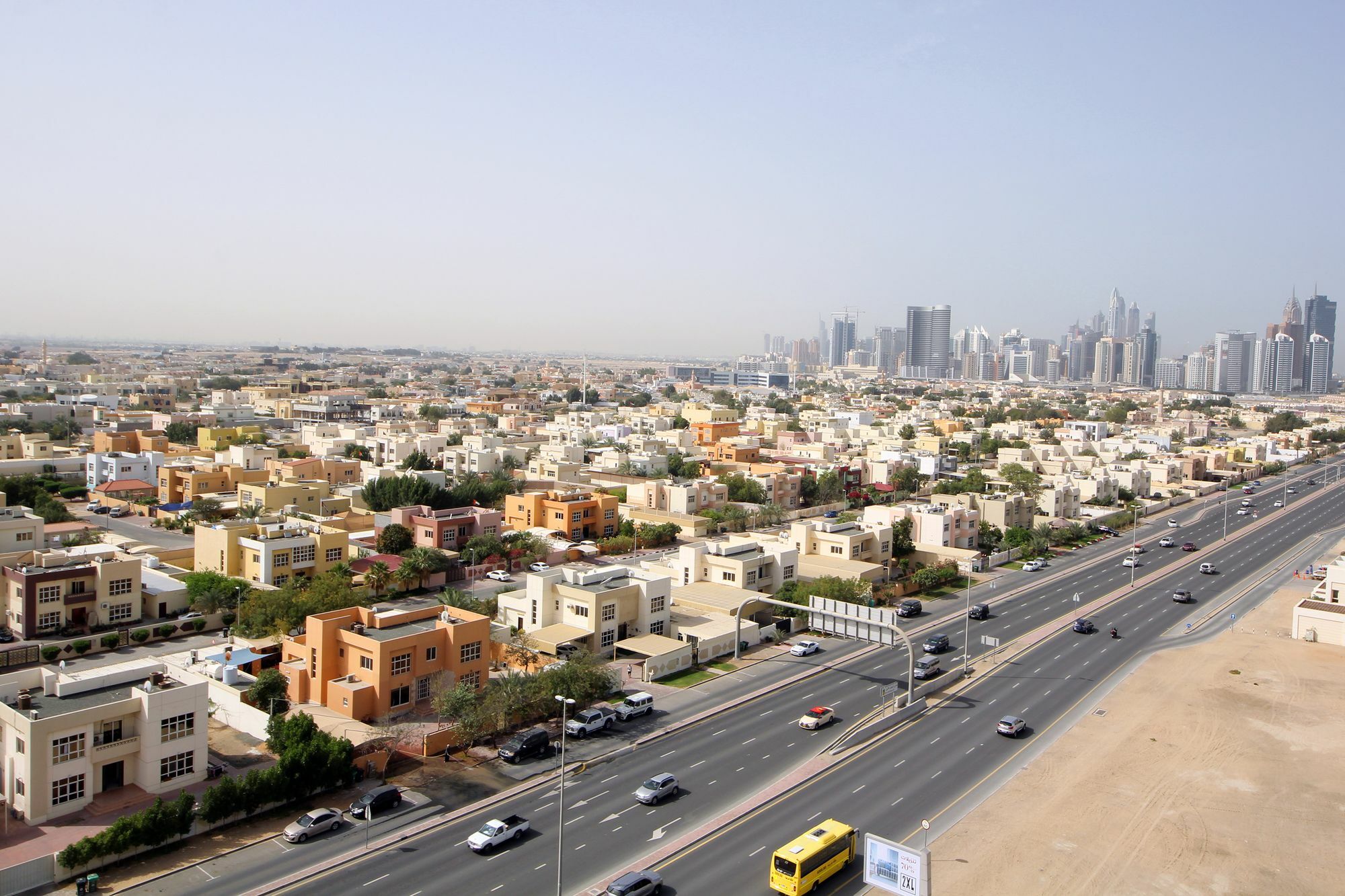 Spacious 2 Bedroom In Al Telal 11, Al Barsha 1 ドバイ エクステリア 写真