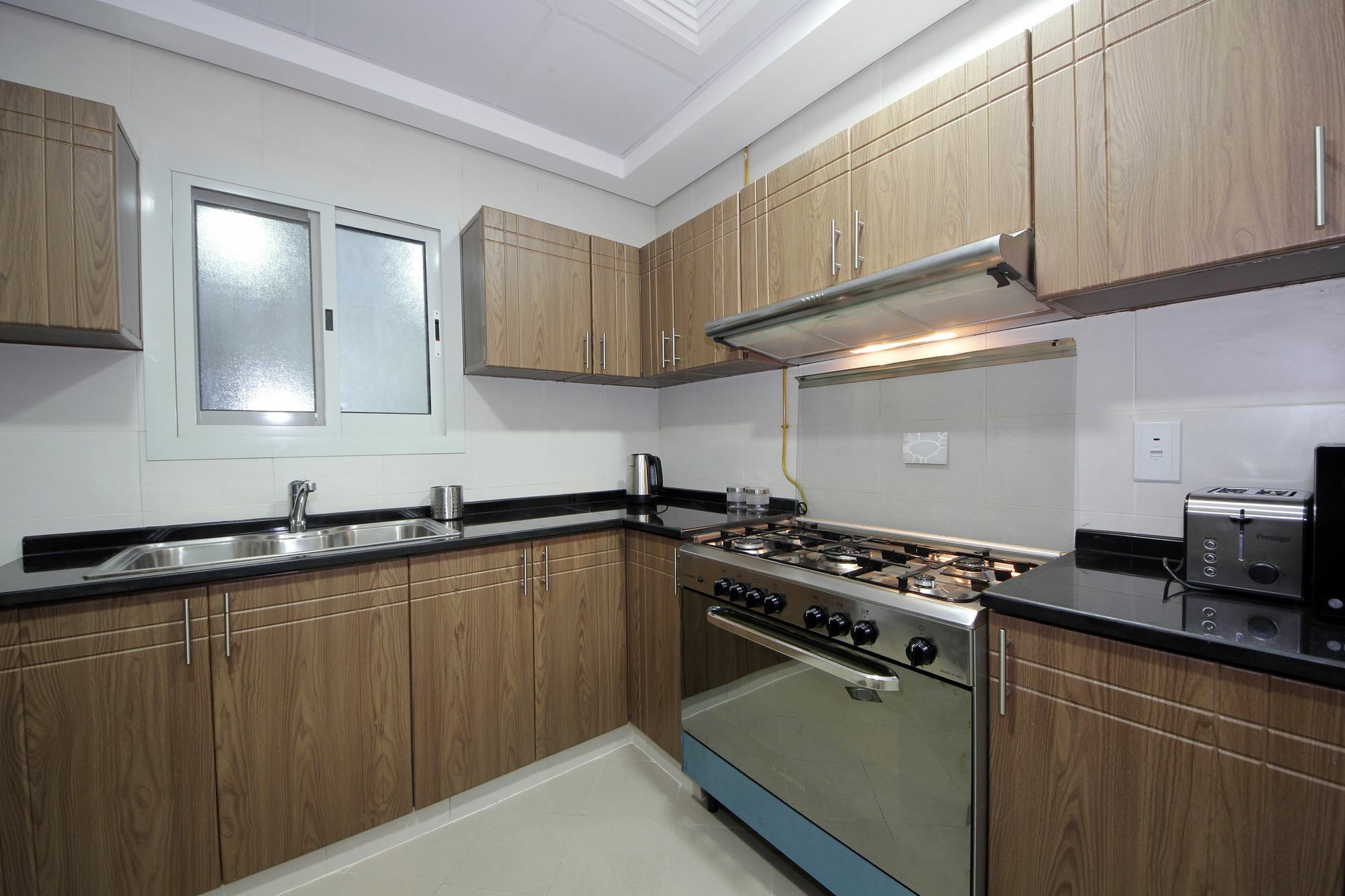 Spacious 2 Bedroom In Al Telal 11, Al Barsha 1 ドバイ エクステリア 写真